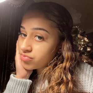 Meet your Posher, Kiaraly